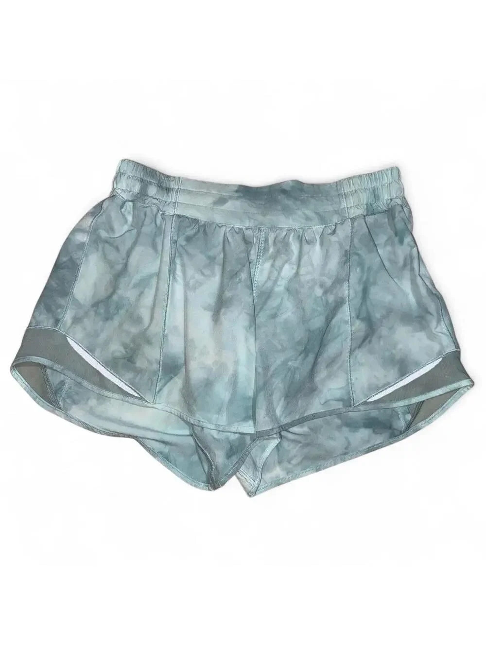 Lululemon womens Hotty Hot Low-Rise Lined Short 4